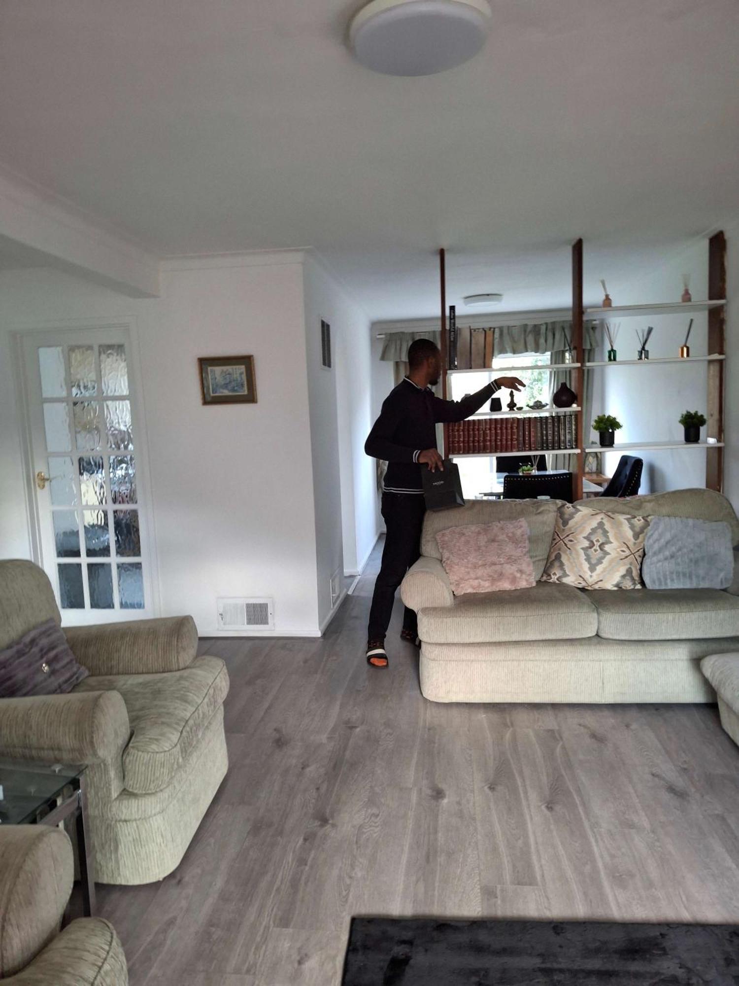 Nicely Decorated 3 Bedroom House Near Heathrow, London Staines-upon-Thames Exteriör bild